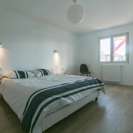 Villa Saint-Jean-De-Luz, 4 Bedrooms, 9 Persons - Fr-1-239-514 * Saint-Jean-de-Luz